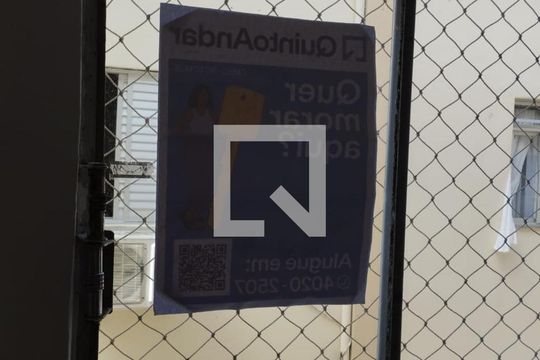 Placa  de apartamento para alugar com 3 quartos, 60m² em Praia Comprida, São José