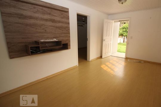 Sala de casa à venda com 2 quartos, 110m² em Jardim Itu-sabará, Porto Alegre