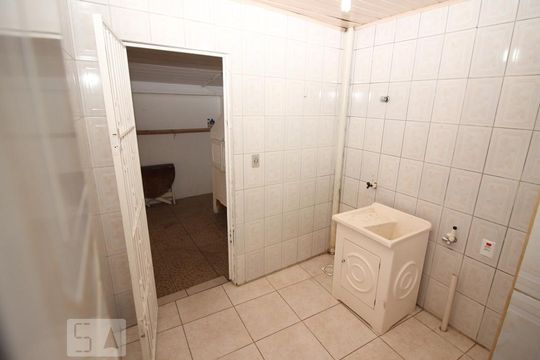 Área de Serviço de casa à venda com 2 quartos, 110m² em Jardim Itu-sabará, Porto Alegre
