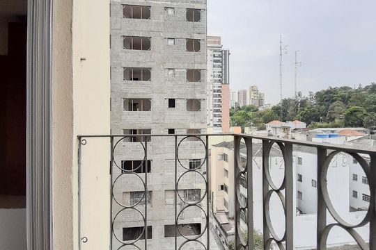 Sacada de kitnet/studio para alugar com 1 quarto, 45m² em Santana, São Paulo