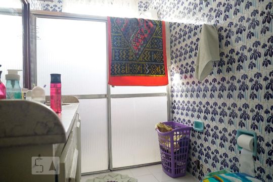 Banheiro Social de casa para alugar com 3 quartos, 125m² em Chácara Seis de Outubro, São Paulo