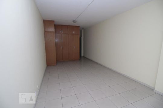 Sala 2 de apartamento à venda com 3 quartos, 156m² em Copacabana, Rio de Janeiro