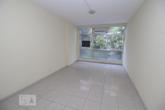 Sala 2 de apartamento à venda com 3 quartos, 156m² em Copacabana, Rio de Janeiro