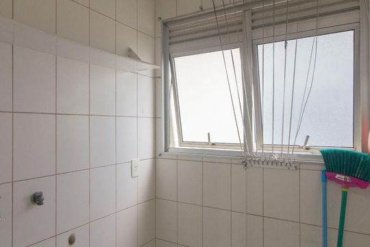 Área de serviço de apartamento para alugar com 2 quartos, 50m² em Bela Vista, São Paulo