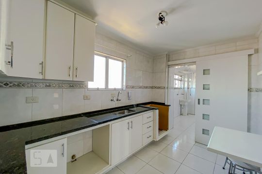 Cozinha de apartamento à venda com 2 quartos, 80m² em Vila Esperança, São Paulo