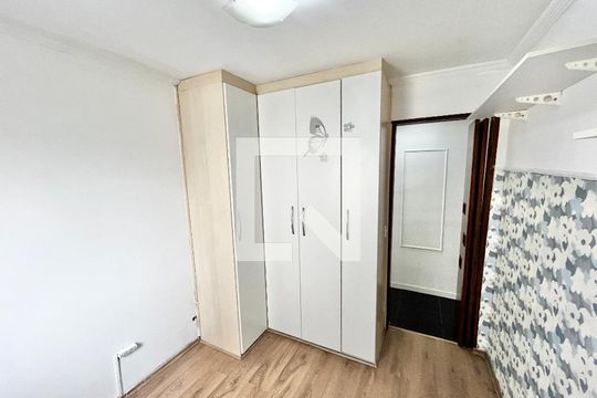 Quarto 1 de apartamento para alugar com 2 quartos, 50m² em Vila Dionisia, São Paulo