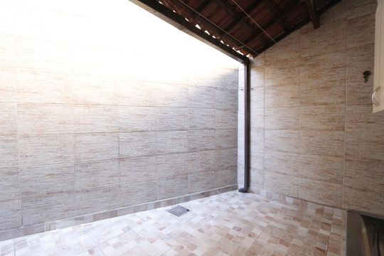 Detalhe da area de serviço de casa à venda com 2 quartos, 110m² em Curicica, Rio de Janeiro