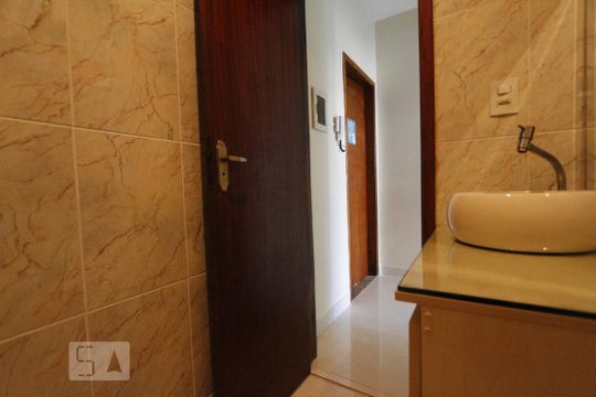 Lavabo de casa à venda com 2 quartos, 110m² em Curicica, Rio de Janeiro