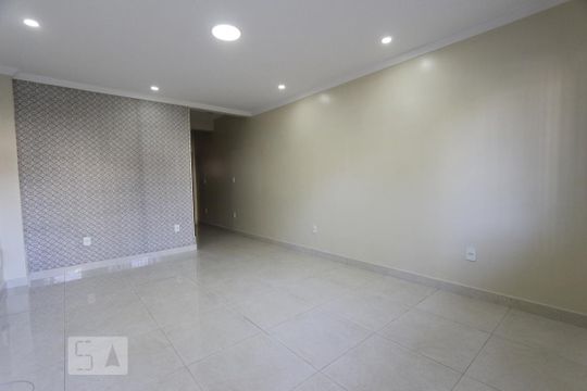 Casa à venda com 2 quartos, 110m² em Curicica, Rio de Janeiro