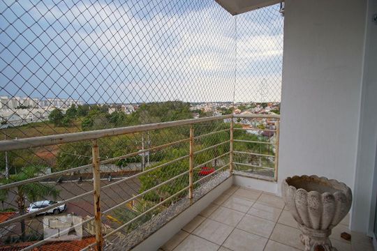 Varanda de apartamento para alugar com 2 quartos, 58m² em Igara, Canoas