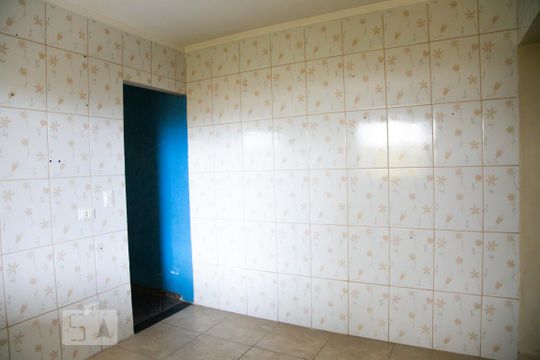 Cozinha de casa para alugar com 1 quarto, 36m² em Vila Princesa Isabel, São Paulo