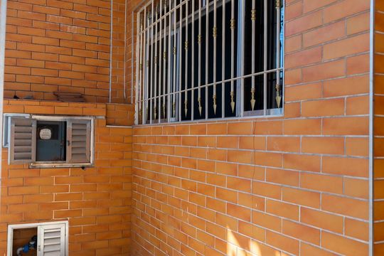 Fachada de casa à venda com 3 quartos, 300m² em Vila Dom Pedro Ii, São Paulo