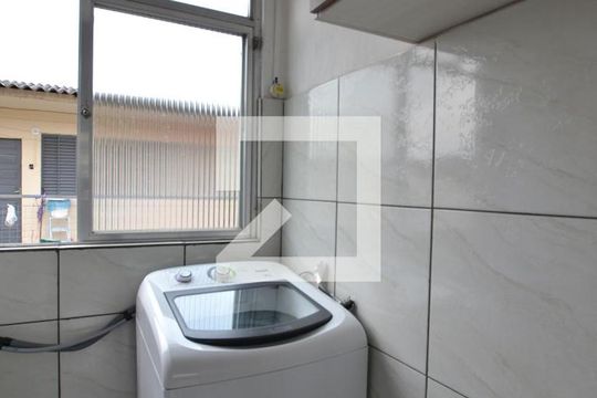 Área de Serviço de apartamento para alugar com 2 quartos, 25m² em Cavalhada, Porto Alegre