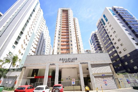 Fachada de apartamento para alugar com 2 quartos, 60m² em Norte (águas Claras), Brasília