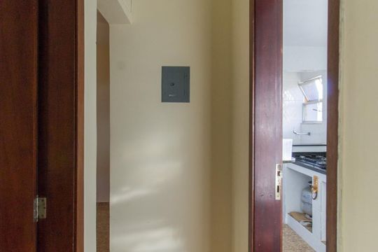 Corredor de casa de condomínio à venda com 1 quarto, 120m² em Méier, Rio de Janeiro