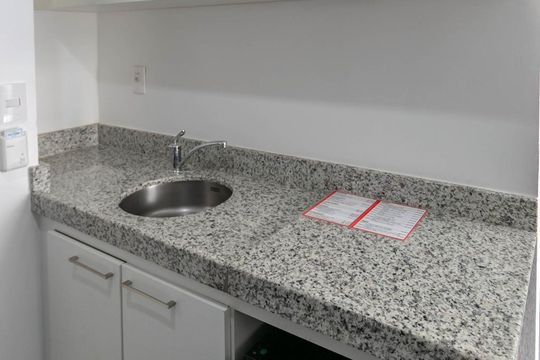 Quarto de kitnet/studio para alugar com 1 quarto, 30m² em Pampulha, Belo Horizonte