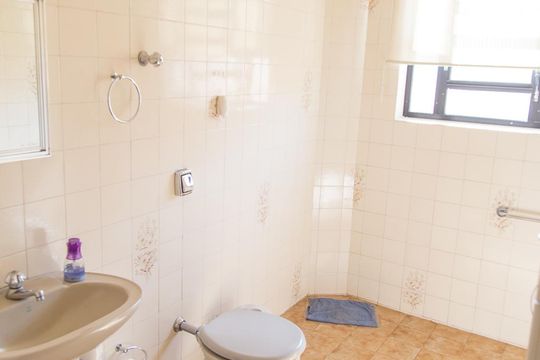 Banheiro Social de casa à venda com 3 quartos, 90m² em Maranhão, São Paulo