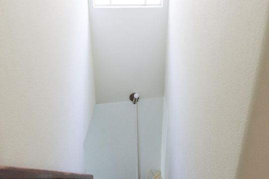 Escada de casa à venda com 3 quartos, 90m² em Maranhão, São Paulo