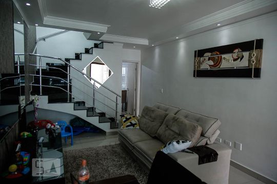 Sala de casa à venda com 3 quartos, 120m² em Jardim Ana Rosa, São Paulo