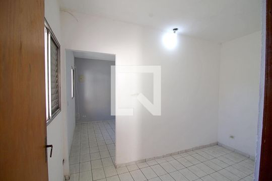 Sala  de casa para alugar com 1 quarto, 40m² em Parque Pinheiros, Taboão da Serra