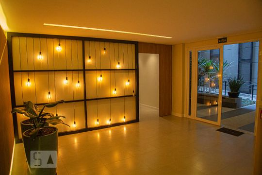 Hall de Entrada de kitnet/studio à venda com 1 quarto, 30m² em República, São Paulo
