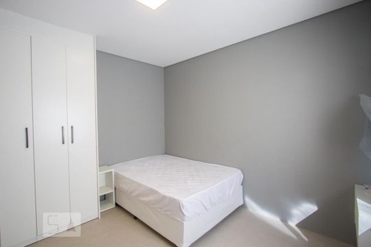 Kitnet/Studio para alugar com 1 quarto, 25m² em Jardim Aeroporto, São Paulo