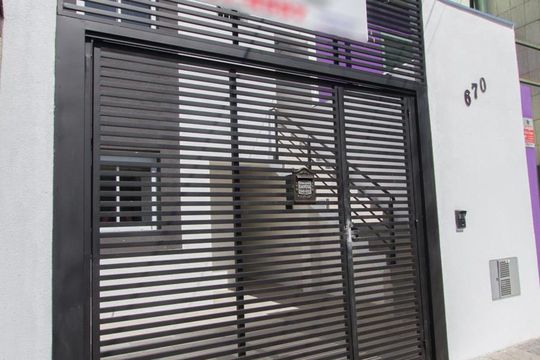Fachada de kitnet/studio para alugar com 1 quarto, 25m² em Jardim Aeroporto, São Paulo