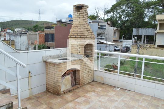Terraço de casa de condomínio à venda com 3 quartos, 200m² em Tanque, 