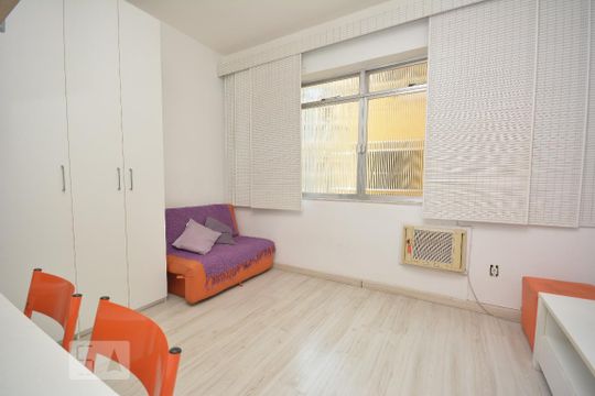 Sala/Quarto de kitnet/studio à venda com 1 quarto, 30m² em Glória, Rio de Janeiro