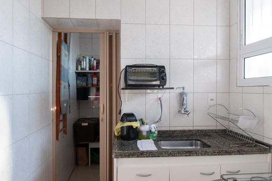 Cozinha e Área de Serviço de apartamento à venda com 1 quarto, 45m² em Centro, São Bernardo do Campo