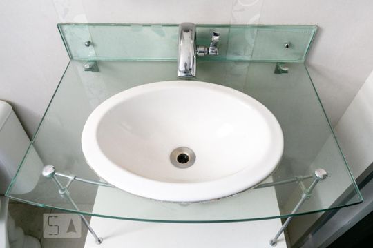 Banheiro de apartamento à venda com 2 quartos, 57m² em Piqueri, São Paulo
