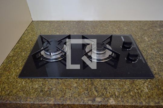 Cozinha de apartamento para alugar com 1 quarto, 41m² em Jardim Paulista, São Paulo