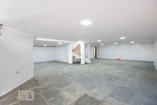 Garagem de casa à venda com 5 quartos, 534m² em Jardim da Gloria, São Paulo