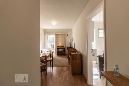 Sala de apartamento para alugar com 1 quarto, 50m² em Moema, São Paulo