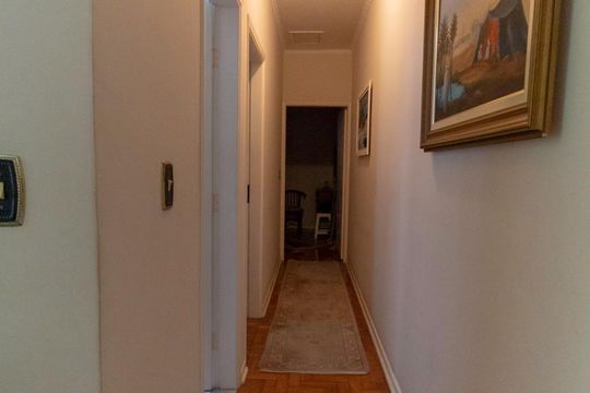 Corredor de casa à venda com 3 quartos, 270m² em São João Climaco, São Paulo