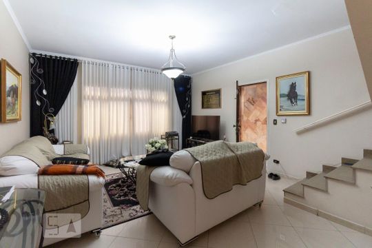 Sala de Estar de casa à venda com 3 quartos, 270m² em São João Climaco, São Paulo
