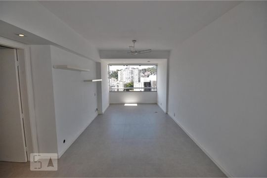 Apartamento para alugar com 2 quartos, 80m² em Laranjeiras, Rio de Janeiro