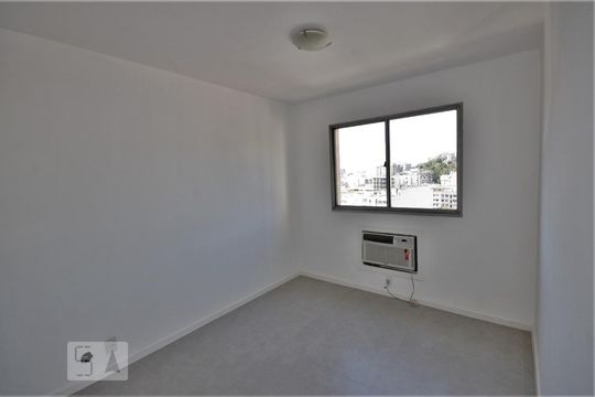 Quarto 2 de apartamento para alugar com 2 quartos, 80m² em Laranjeiras, Rio de Janeiro