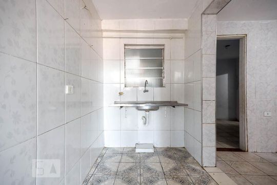 Cozinha de casa para alugar com 1 quarto, 60m² em Jardim Peri, São Paulo