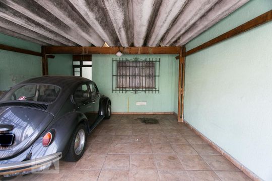 Garagem de casa à venda com 4 quartos, 250m² em Vila Bertioga, São Paulo