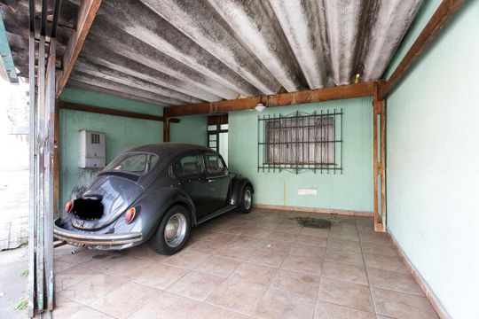 Garagem de casa à venda com 4 quartos, 250m² em Vila Bertioga, São Paulo