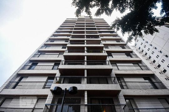 Fachada de apartamento à venda com 2 quartos, 77m² em Lar São Paulo, São Paulo