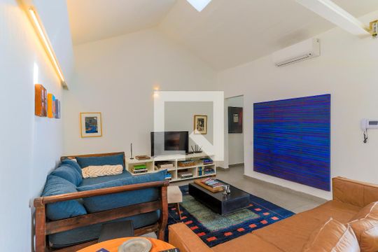 Sala de casa à venda com 3 quartos, 300m² em Brooklin, São Paulo