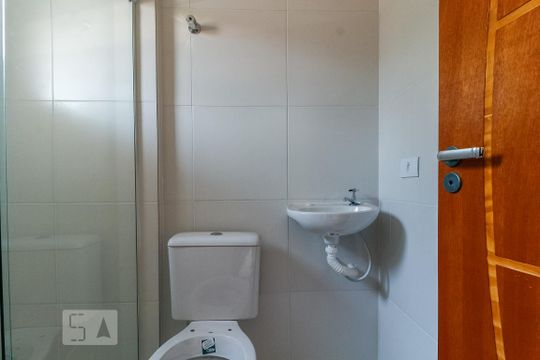 Banheiro de apartamento para alugar com 1 quarto, 35m² em Vila Matilde, São Paulo