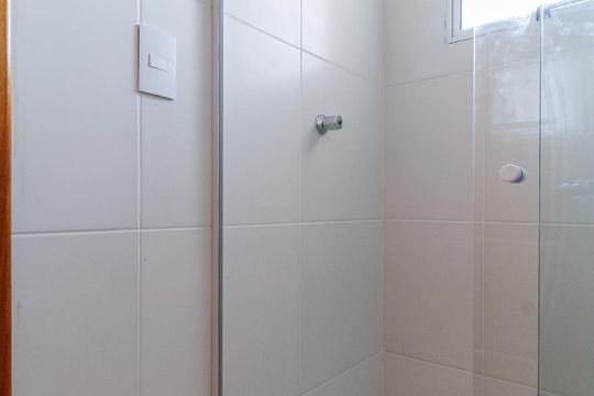 Banheiro de apartamento para alugar com 1 quarto, 44m² em Vila Matilde, São Paulo