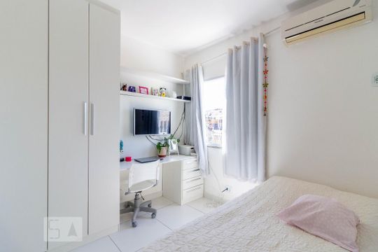 Quarto 1 de casa à venda com 5 quartos, 370m² em Abolição, Rio de Janeiro