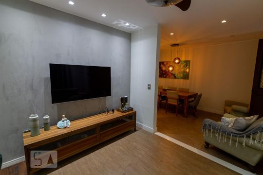 Sala de casa à venda com 2 quartos, 124m² em Tijuca, Rio de Janeiro