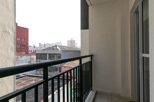 Varanda de kitnet/studio para alugar com 1 quarto, 26m² em Brás, São Paulo