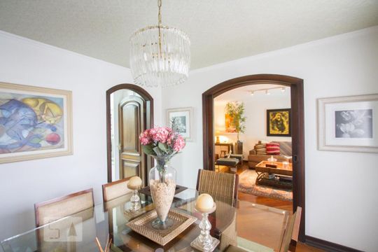 Sala de Jantar de casa à venda com 2 quartos, 300m² em Brooklin, São Paulo