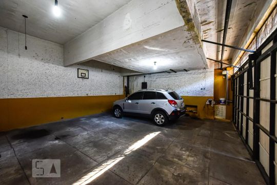 Garagem de casa à venda com 4 quartos, 700m² em Gávea, Rio de Janeiro